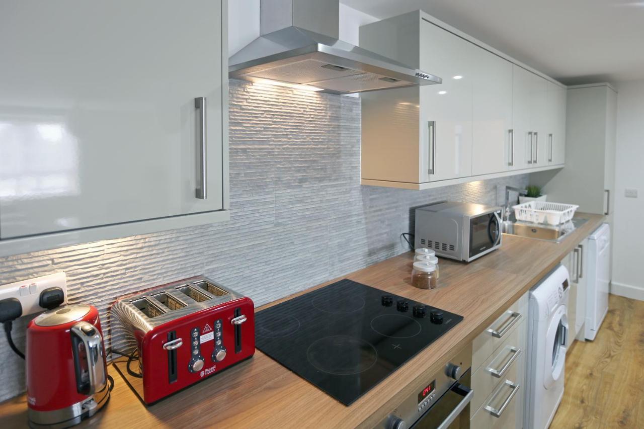 Radalco Apartments Hounslow Buitenkant foto