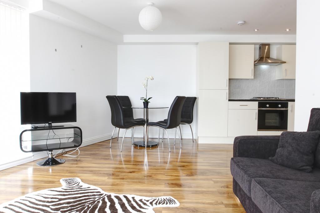 Radalco Apartments Hounslow Kamer foto