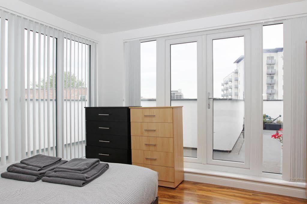 Radalco Apartments Hounslow Buitenkant foto