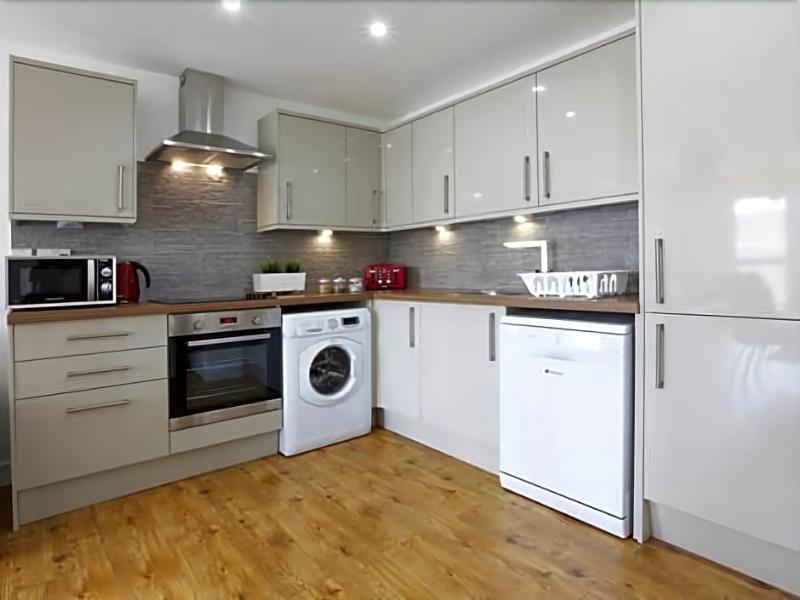Radalco Apartments Hounslow Buitenkant foto